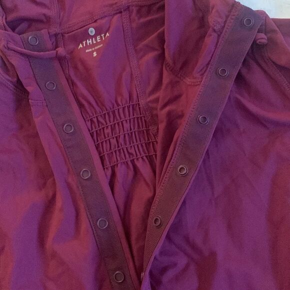 Athleta Raspberry Solana Hoodie Size S Women’s Workout Exercise Gym - Picture 11 of 15